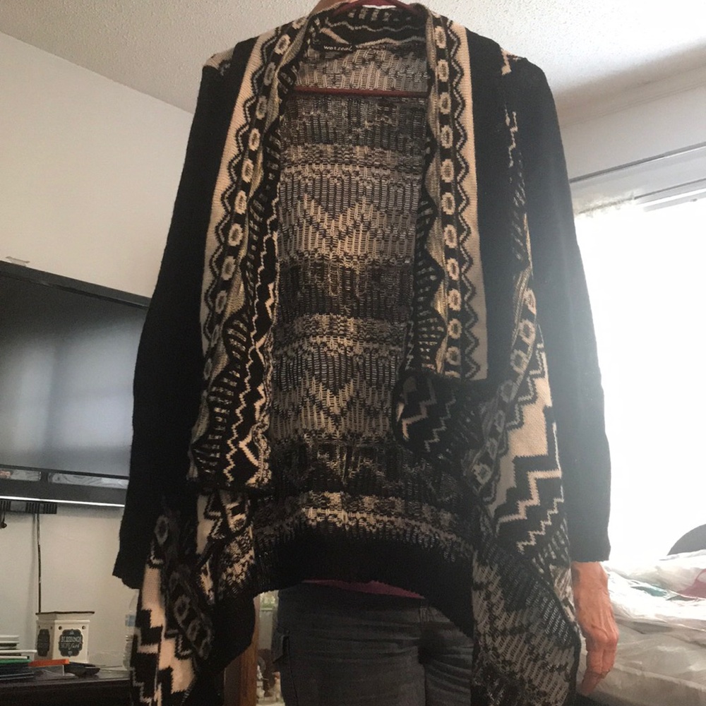 Cardigan - Picture 1 of 2